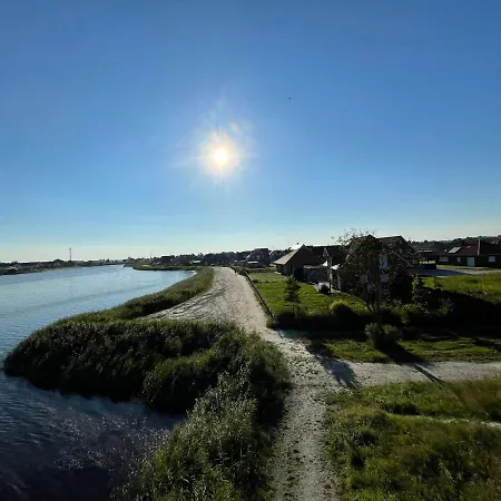 Ferienhaus Am Wangermeer 38a *